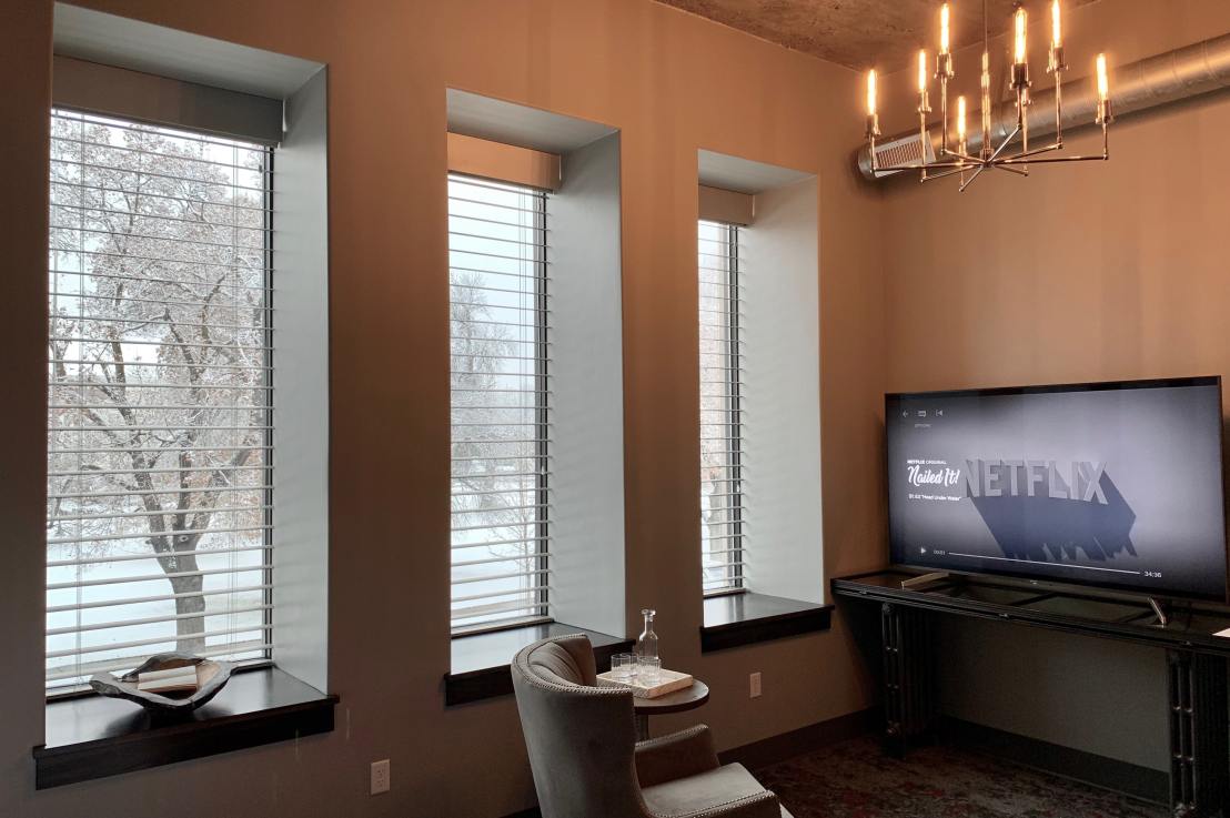 Powering up an entertainment set with solar&nbsp;power