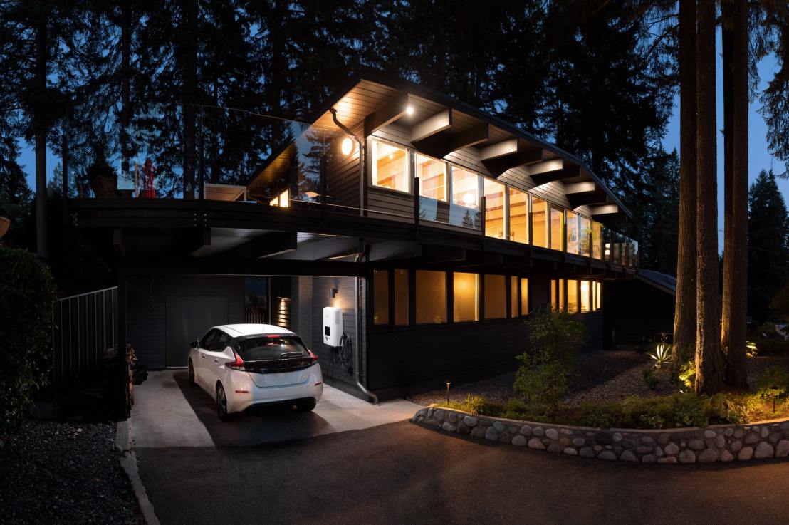 Understanding Peak Power Output for Your Solar&nbsp;Battery