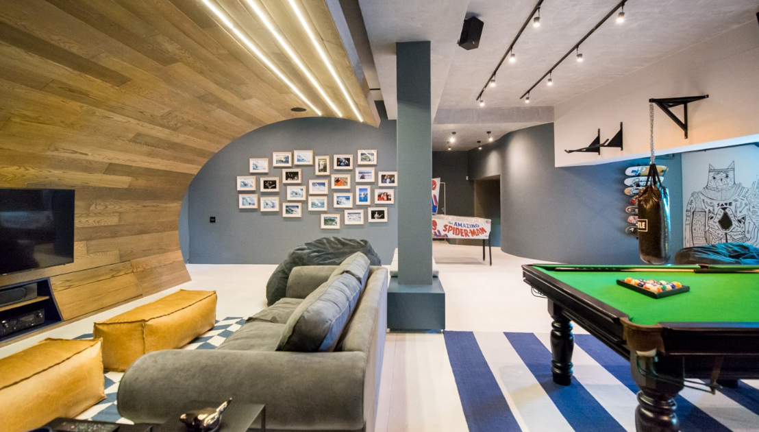 Designing a Stylish Man Cave: Creating a Space for Relaxation and&nbsp;Entertainment
